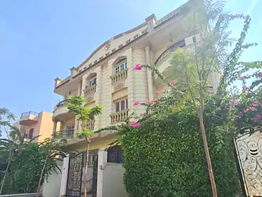 Duplex For sale in Samir Shehata Street, El Yasmeen 1, 490 sqm