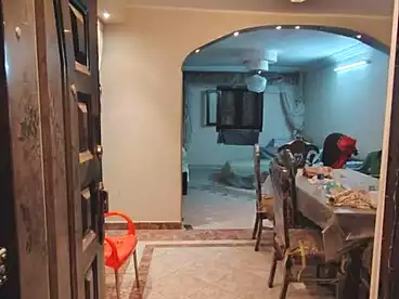 شقق للبيع في شارع أحمد عصمت، عين شمس، 100 متر