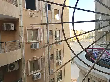 سكني للبيع في اللوتس الجنوبيه، اللوتس، 150 متر