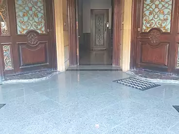 شقق للبيع في شارع عمر بن عبد العزيز، الحي الاول، 210 متر