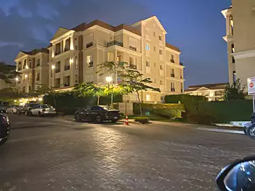 Penthouse For sale in Regents Park Compound - Al Dawlia, Compounds in New Cairo, 275 sqm