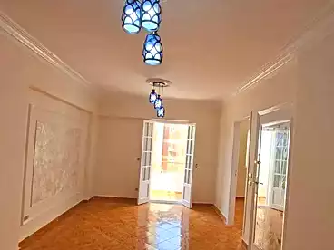 شقق للبيع في العصافرة بحري، العصافرة، 120 متر