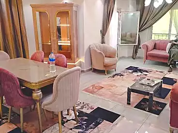 شقق للبيع في اللبيني، فيصل، 150 متر