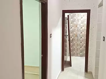شقق للإيجار في البيطاش، العجمي، 80 متر