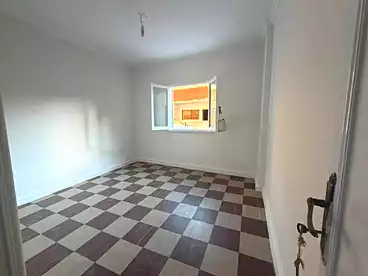 Apartments For sale in Mortada Basha St, Ganaklis, 105 sqm