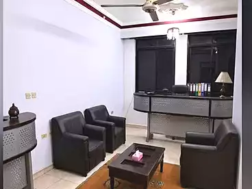 إداري للإيجار في العريش، الهرم، 140 متر