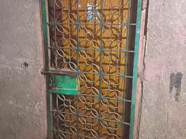 Commercial For sale in El Mandara Qebli, El Mandara, 30 sqm