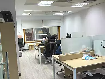 في شارع اللاسلكي، المعادي الجديدة، 450 متر