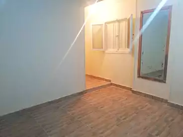 Apartments For sale in Iskandar Ibrahim St., Miami, 75 sqm