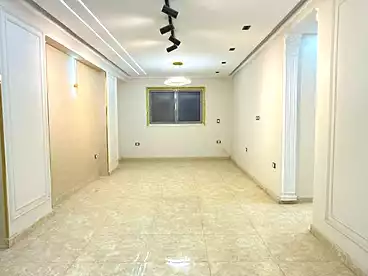 شقق للبيع في اللبيني، فيصل، 150 متر