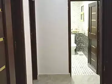 شقق للبيع في شارع الاربعين، بيانكي، 200 متر