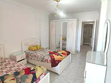عقارات للبيع في شارع جمال عبد الناصر، المندرة، 280 متر