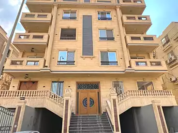 Apartments For sale in Mahmoud Sami El Baroudi St., Fourth Touristic Village, 290 sqm