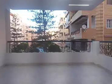 Apartments For sale in Shatee El Nakheel, Al Agamy, 130 sqm