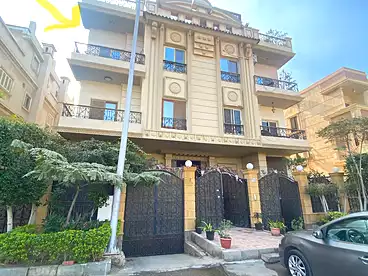 Penthouse For sale in Medhat El Kholy St., South Academy (B), 365 sqm