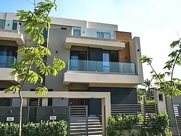 Villas For sale in El Patio Town Compound - La Vista, Compounds in New Cairo, 341 sqm