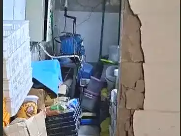 محلات للبيع في البيطاش، العجمي، 95 متر