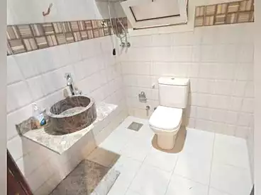 عقارات للبيع في شارع البستان، الحي السابع، 225 متر