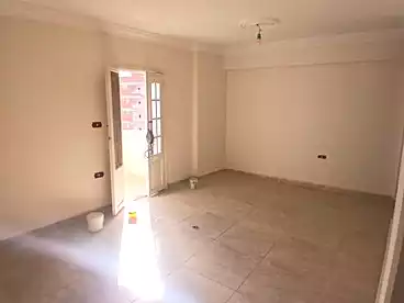 Apartments For sale in Al Mahdaoi St, El Mandara, 90 sqm