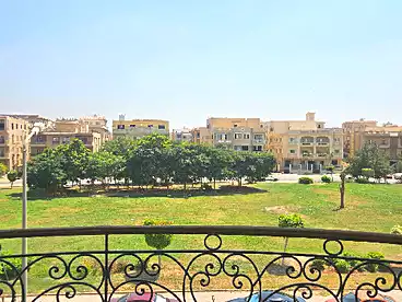 Apartments For sale in El Sheikh Salim El Bishri St., El Banafsag 6, 270 sqm