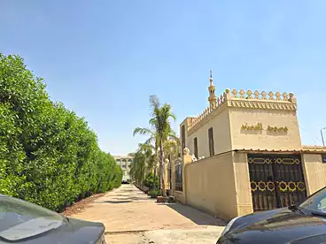 أراضي للبيع في شارع بدر-خان علي، النرجس 1، 2256 متر