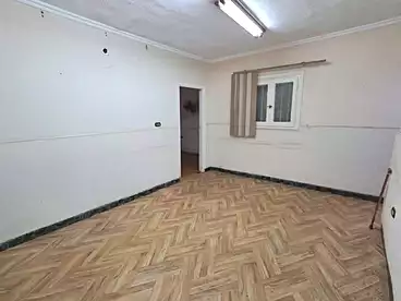Corporate Branch For rent in Ganaklis, Alexandria, 130 sqm