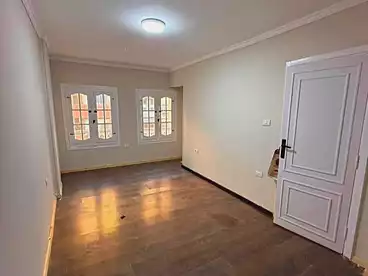 Apartments For sale in Khesro Basha St., Helwan El Sharkeya, 170 sqm