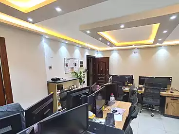 إداري للبيع في شارع جرين، محرم بك، 120 متر