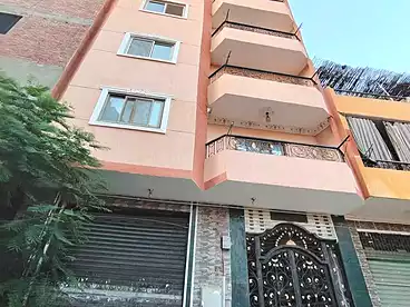 شقق للإيجار في شارع المجزر الالي، اللبيني، 100 متر