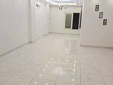للبيع في شارع الحي الثالث، الحي الثالث، 150 متر