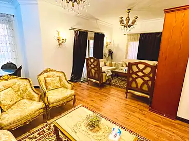شقق للبيع في شارع 1، الحي الاول، 175 متر