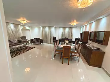 Apartments For sale in El Banafsag 12, El Banafsag, 240 sqm