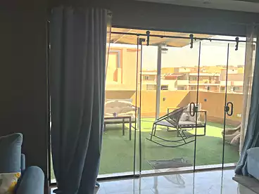 في كمبوند في طريق اسكندرية الصحراوي، طريق القاهرة - الإسكندرية الصحراوي، 235 متر