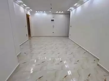 شقق للبيع في شارع الأنبا يؤنس، كامب شيزار، 110 متر
