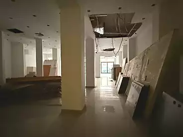عقارات للإيجار في شارع عمر بن الخطاب، الماظة، 300 متر