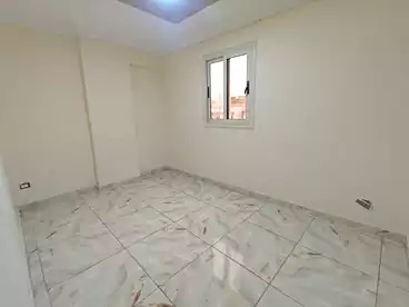 Apartments For rent in Lauran, Alexandria, 140 sqm