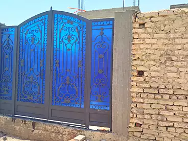 Apartments For sale in El Qarnah City, Al Qarnah, 176 sqm