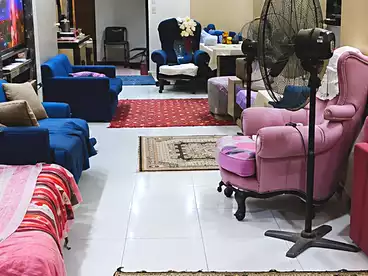 شقق للبيع في اللبيني، فيصل، 230 متر