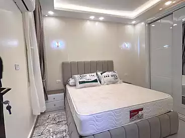 شقق للإيجار في الحي السادس عشر، الشيخ زايد، 130 متر