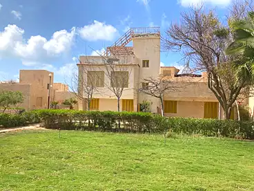 فيلا منفصلة للبيع في طريق اسكندرية مطروح، الاسكندرية، 400 متر