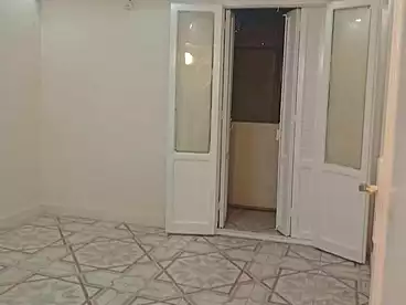 Administrative For rent in Gamal Abdel Nasser St., Miami, 130 sqm