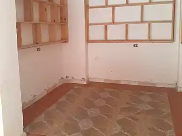 Shops For sale in El Kilo 21, Al Agamy, 15 sqm