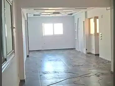 عقارات للإيجار في شارع طيبة، كليوباترا، 100 متر
