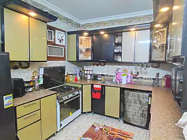 شقق للبيع في شارع كمال حجاب، جسر السويس، 150 متر
