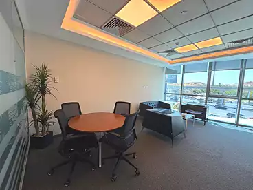 Properties For rent in Southern 90th St., 90th Street, 255 sqm