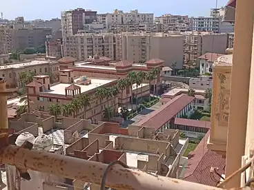 عقارات للبيع في امبروزو، محرم بك، 100 متر