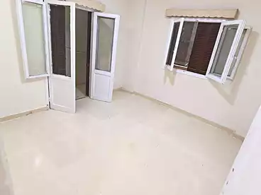 Apartments For sale in El Hanouvel, Al Agamy, 110 sqm