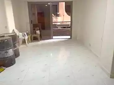 شقق للبيع في طريق الجيش، المندرة، 85 متر