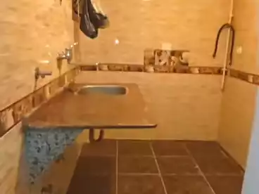 شقق للبيع في شارع الخمسين، النزهة 2، 100 متر