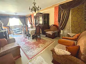 شقق للبيع في شارع محمد فؤاد جلال، كامب شيزار، 170 متر